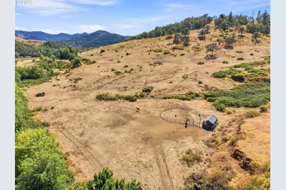 0 Kester Rd, Roseburg, OR 97470 - Photo 9