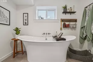 4025 SW Pomona St, Portland, OR 97219 - Photo 37