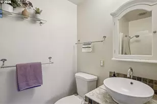 4025 SW Pomona St, Portland, OR 97219 - Photo 23