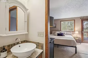 4025 SW Pomona St, Portland, OR 97219 - Photo 19