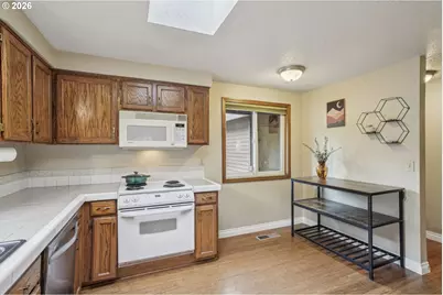 4025 SW Pomona St, Portland, OR 97219 - Photo 13