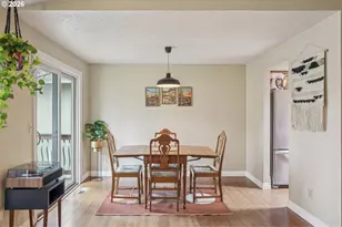 4025 SW Pomona St, Portland, OR 97219 - Photo 9