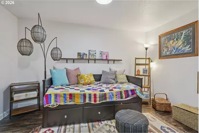 4025 SW Pomona St, Portland, OR 97219 - Photo 33