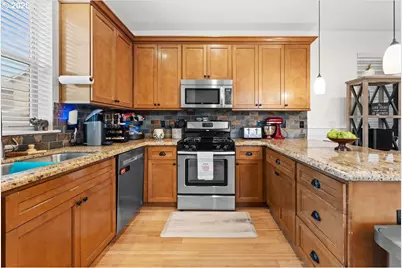 7908 SE Harney St, Portland, OR 97206 - Photo 17