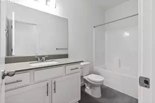 706 Tigerlily St, Silverton, OR 97381 - Photo 29