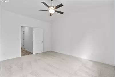 706 Tigerlily St, Silverton, OR 97381 - Photo 19