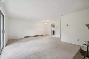 421 NE 105th St, Vancouver, WA 98685 - Photo 5