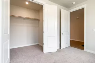 1326 N Kalani Loop, Ridgefield, WA 98642 - Photo 5