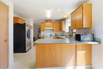 147 E Fir Dr, Gervais, OR 97026 - Photo 11
