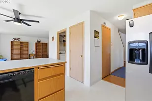 147 E Fir Dr, Gervais, OR 97026 - Photo 13