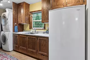 1645 Brozio Rd, Roseburg, OR 97471 - Photo 13