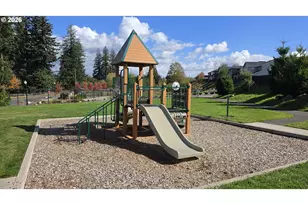 374 W Maple St, Washougal, WA 98671 - Photo 21