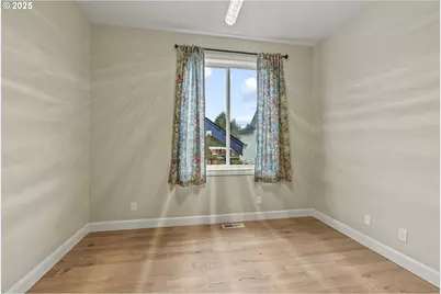 4860 K St, Washougal, WA 98671 - Photo 25