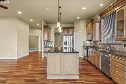 4860 K St, Washougal, WA 98671 - Photo 17