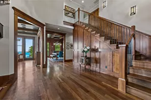 220 S California St, Portland, OR 97219 - Photo 9