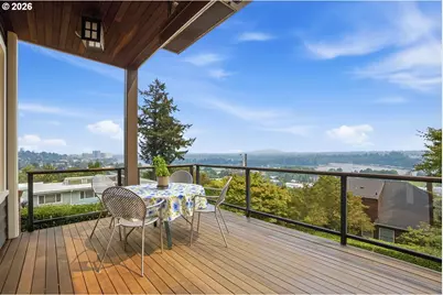 220 S California St, Portland, OR 97219 - Photo 9