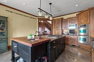 220 S California St, Portland, OR 97219 - Photo 17