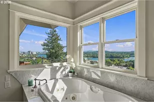 220 S California St, Portland, OR 97219 - Photo 29
