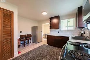 815 N King St, Seaside, OR 97138 - Photo 17
