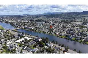 815 N King St, Seaside, OR 97138 - Photo 39