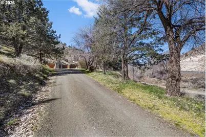 27374 Bumpy Rd, John Day, OR 97845 - Photo 37