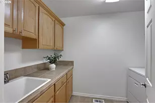 14030 NW Lakeview Dr, Portland, OR 97229 - Photo 19