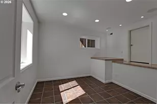 14030 NW Lakeview Dr, Portland, OR 97229 - Photo 33