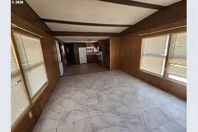 257 D St, Vale, OR 97918 - Photo 5