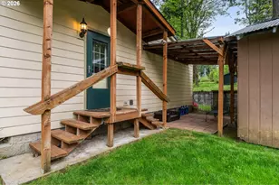 49400 Eagle Rock Pl, Vida, OR 97488 - Photo 37