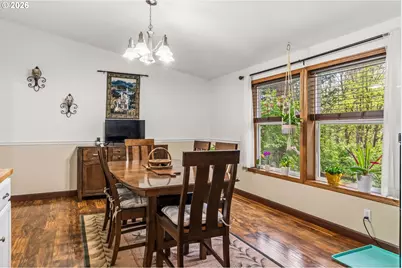 49400 Eagle Rock Pl, Vida, OR 97488 - Photo 21