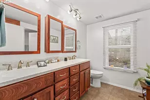 49400 Eagle Rock Pl, Vida, OR 97488 - Photo 27