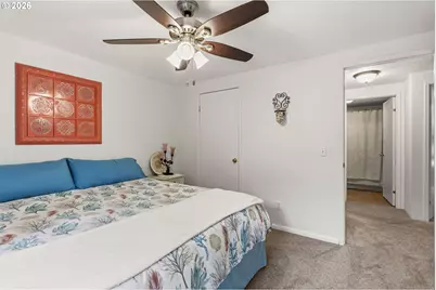 49400 Eagle Rock Pl, Vida, OR 97488 - Photo 33