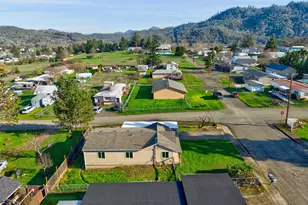 430 SE Carrol St, Winston, OR 97496 - Photo 43