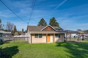 430 SE Carrol St, Winston, OR 97496 - Photo 47