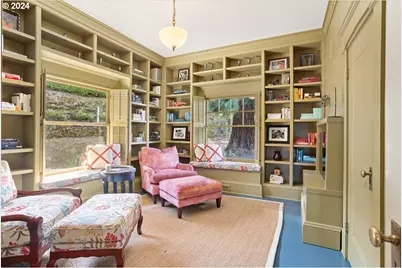 1960 SW 16th Ave, Portland, OR 97201 - Photo 17