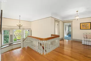1960 SW 16th Ave, Portland, OR 97201 - Photo 23