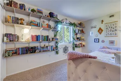 20819 SW Vicki Ln, Beaverton, OR 97007 - Photo 23