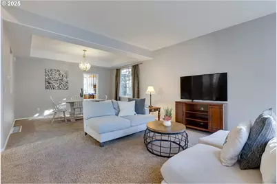 20819 SW Vicki Ln, Beaverton, OR 97007 - Photo 3