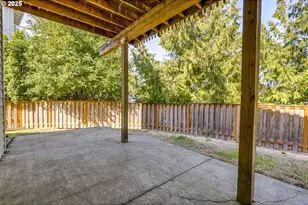 20819 SW Vicki Ln, Beaverton, OR 97007 - Photo 39