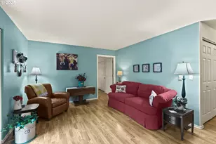 4606 W Powell Blvd, Gresham, OR 97030 - Photo 11