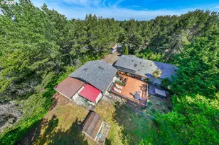 4796 Treewood Dr, Florence, OR 97439 - Photo 35