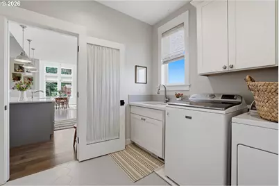 19065 NE Beaver Ln, Aurora, OR 97002 - Photo 17