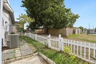 520 SW Georgetown Way, Beaverton, OR 97006 - Photo 37