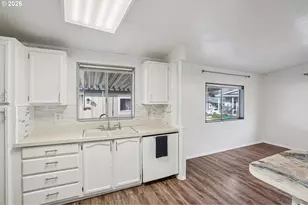 520 SW Georgetown Way, Beaverton, OR 97006 - Photo 19