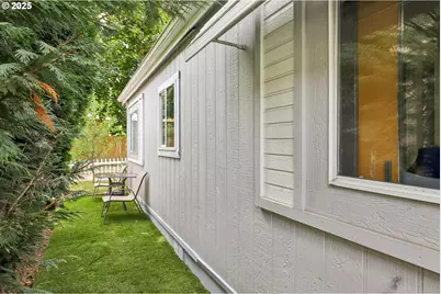 520 SW Georgetown Way, Beaverton, OR 97006 - Photo 33