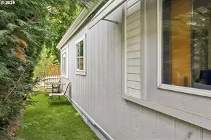 520 SW Georgetown Way, Beaverton, OR 97006 - Photo 33