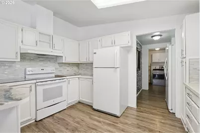 520 SW Georgetown Way, Beaverton, OR 97006 - Photo 17