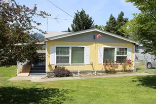 467 Cindy St, Myrtle Creek, OR 97457 - Photo 1