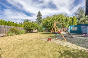 8009 NE 151st Ct, Vancouver, WA 98682 - Photo 9