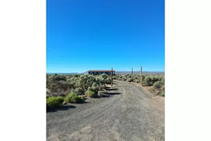 58936 Fossil Lake Rd, Christmas Valley, OR 97641 - Photo 7
